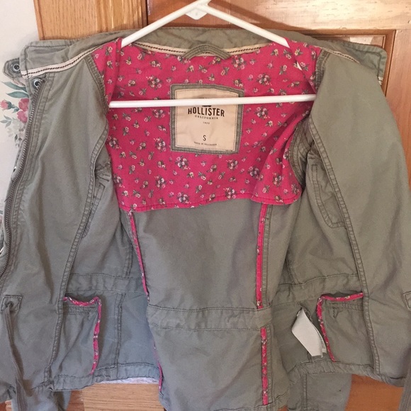 Jacket - Picture 3 of 3